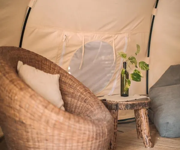 Uman Glamping & Cenote