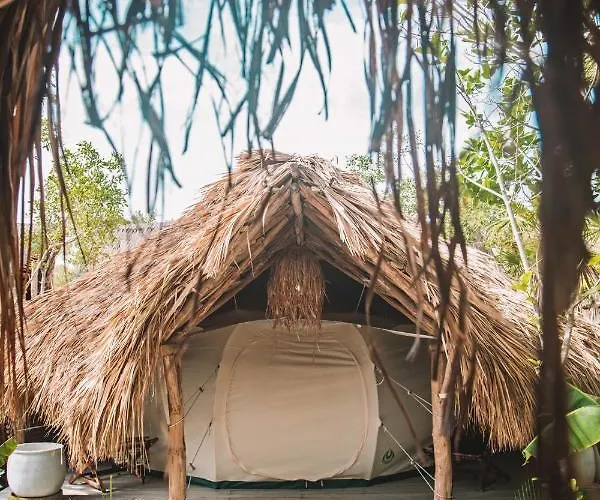 Uman Glamping & Cenote * Tulum